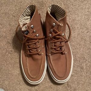 High top Sperry shoes, mens size 11US